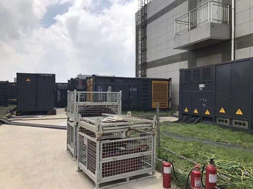 永定除了定期检查，还有哪些方法可以及时发现接触式转速表探头的磨损？